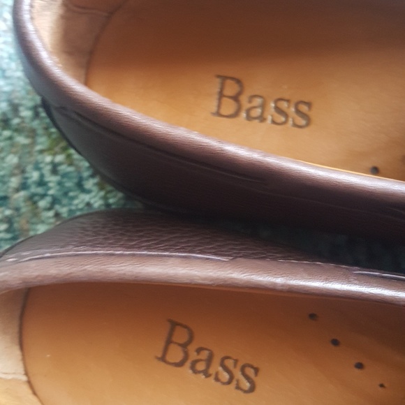 Bass Weejuns Stratton kilt tassel sz 11 M Brown. NEW in box - Picture 3 of 8